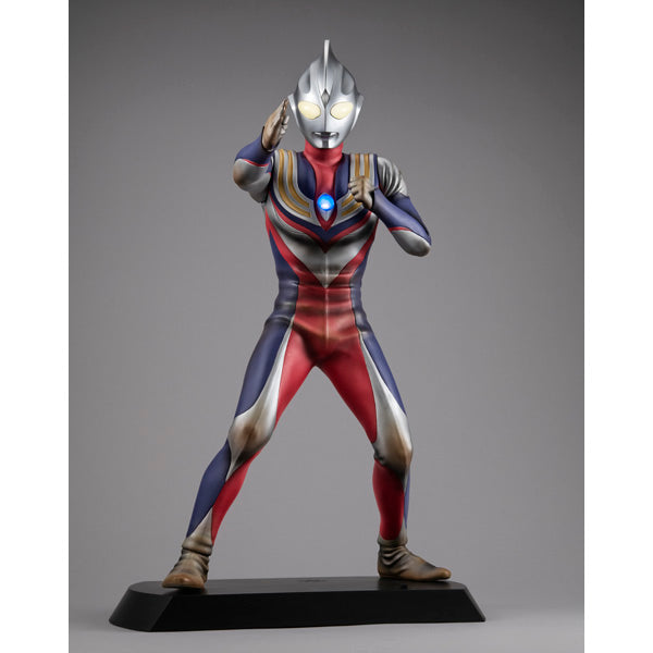 未開封　変身スーツDX ライト&サウンド　ウルトラマンティガ Ultimate Article ウルトラマンティガ(マルチタイプ) バトルイメージ