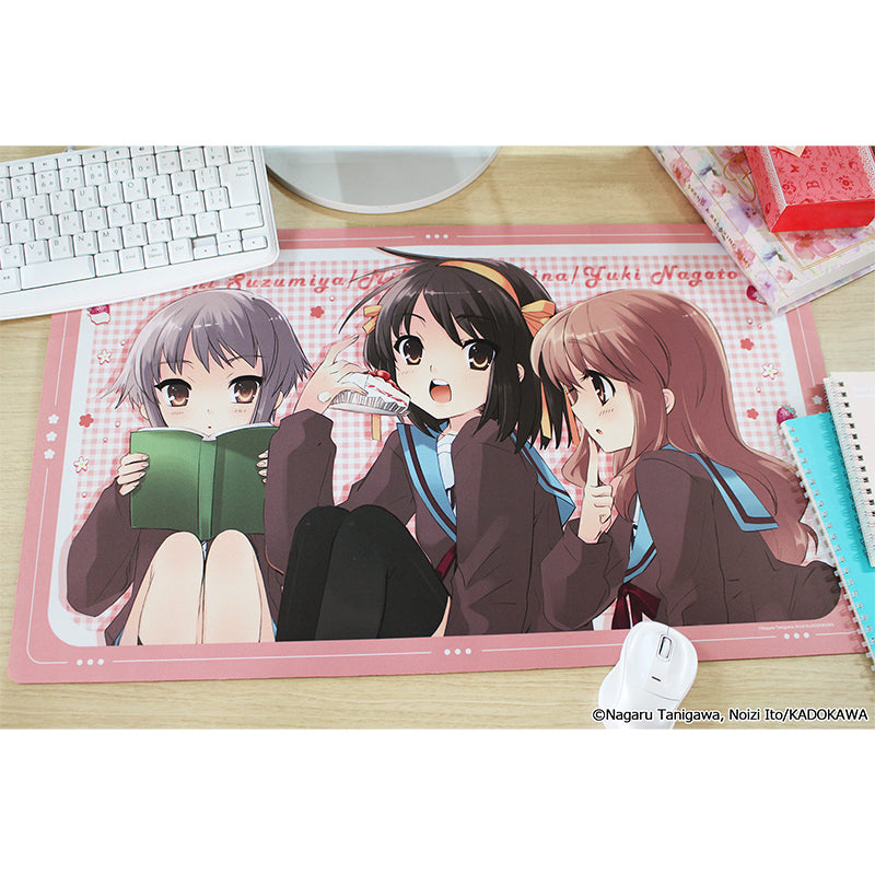 涼宮ハルヒシリーズ デスクマット ハルヒ&みくる&有希【予約商品】
