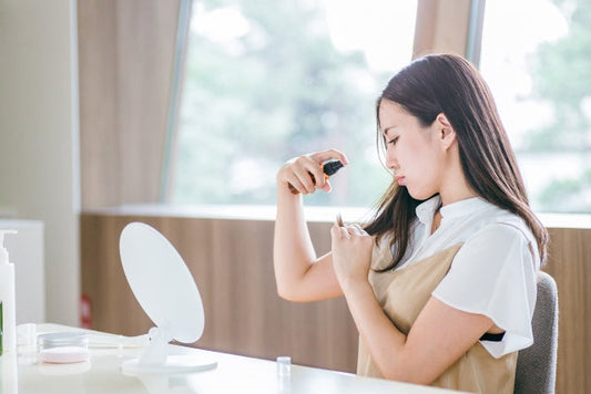 【医師監修】40代女性の抜け毛がひどい原因と対策を徹底解説！