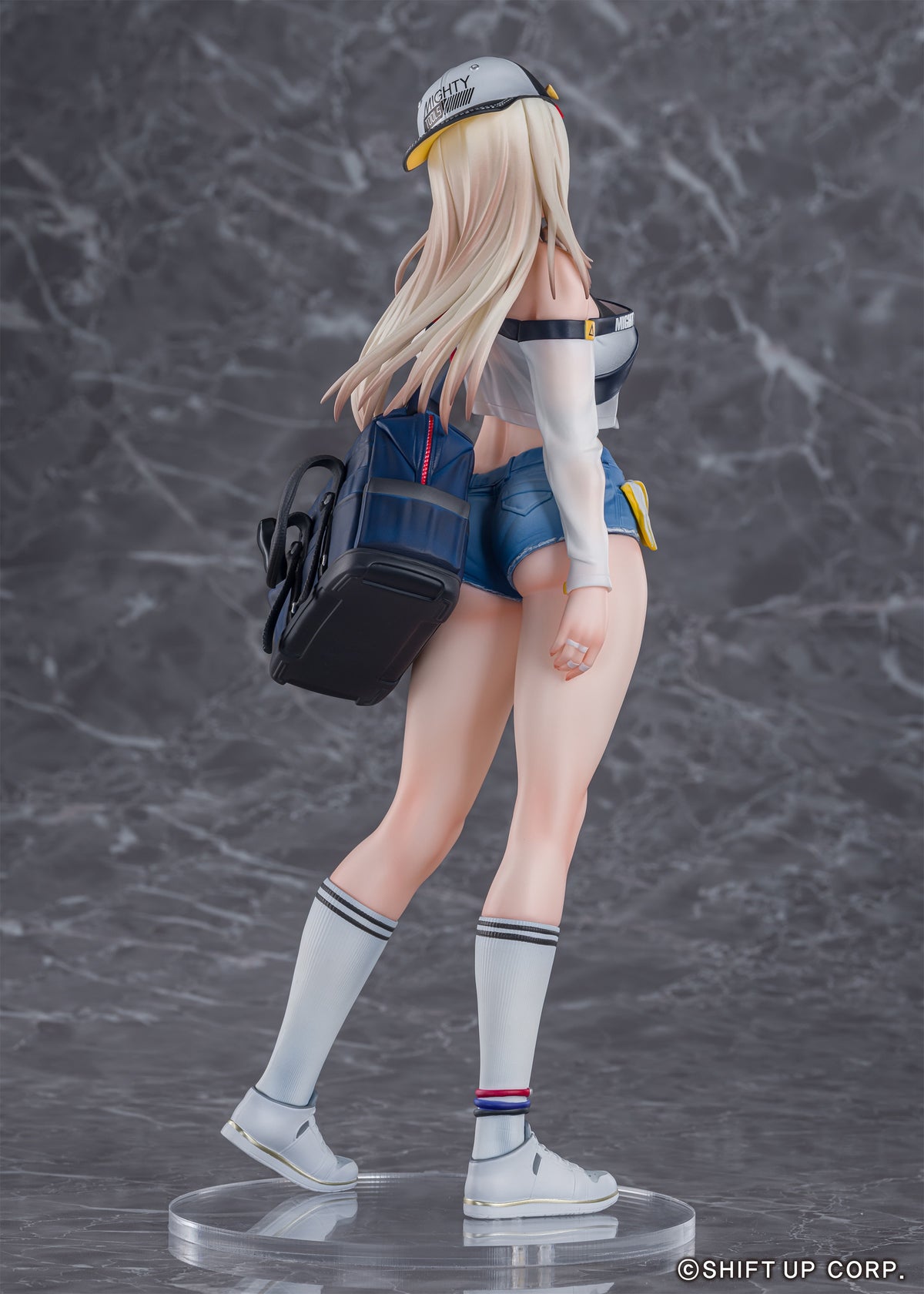 勝利の女神:NIKKE 1/7スケールフィギュア センチ - マイティホリデー【予約商品】