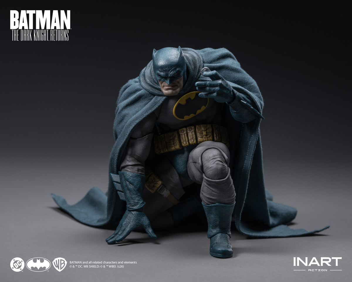 INART Action - バットマン:ダークナイト・リターンズ バットマン(ブルースーツ) アクションフィギュア【予約商品】