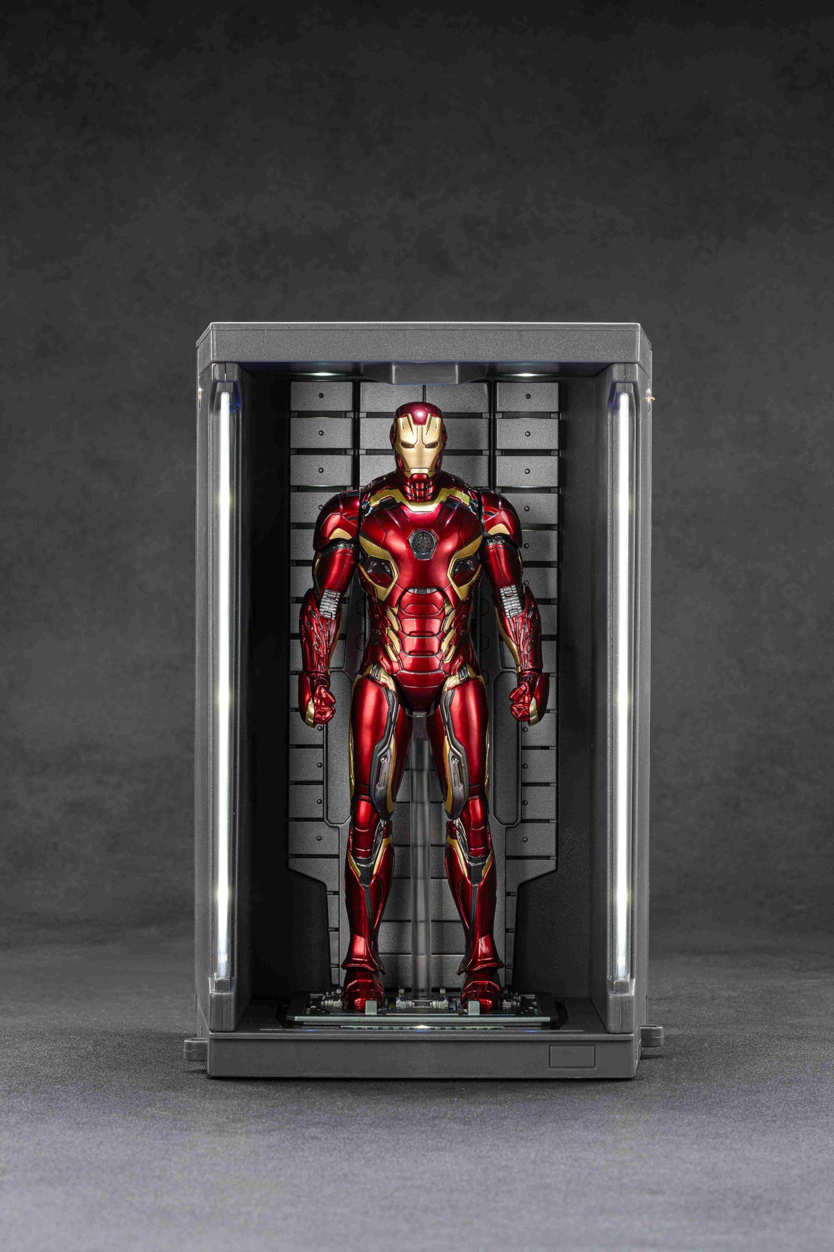 アイアンマン MK45 + ホール・オブ・アーマー【予約商品】