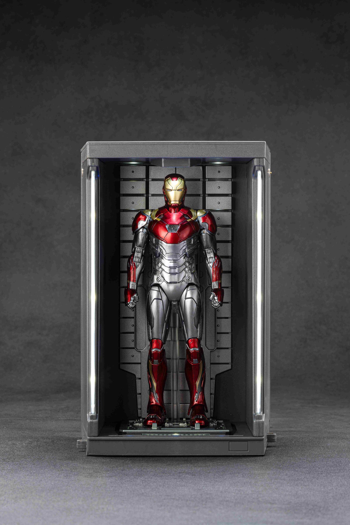 アイアンマン MK47 + ホール・オブ・アーマー【予約商品】