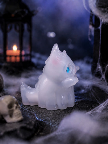 HOTRU 幽霊猫(半透明Ver.) ノンスケールフィギュア【予約商品】