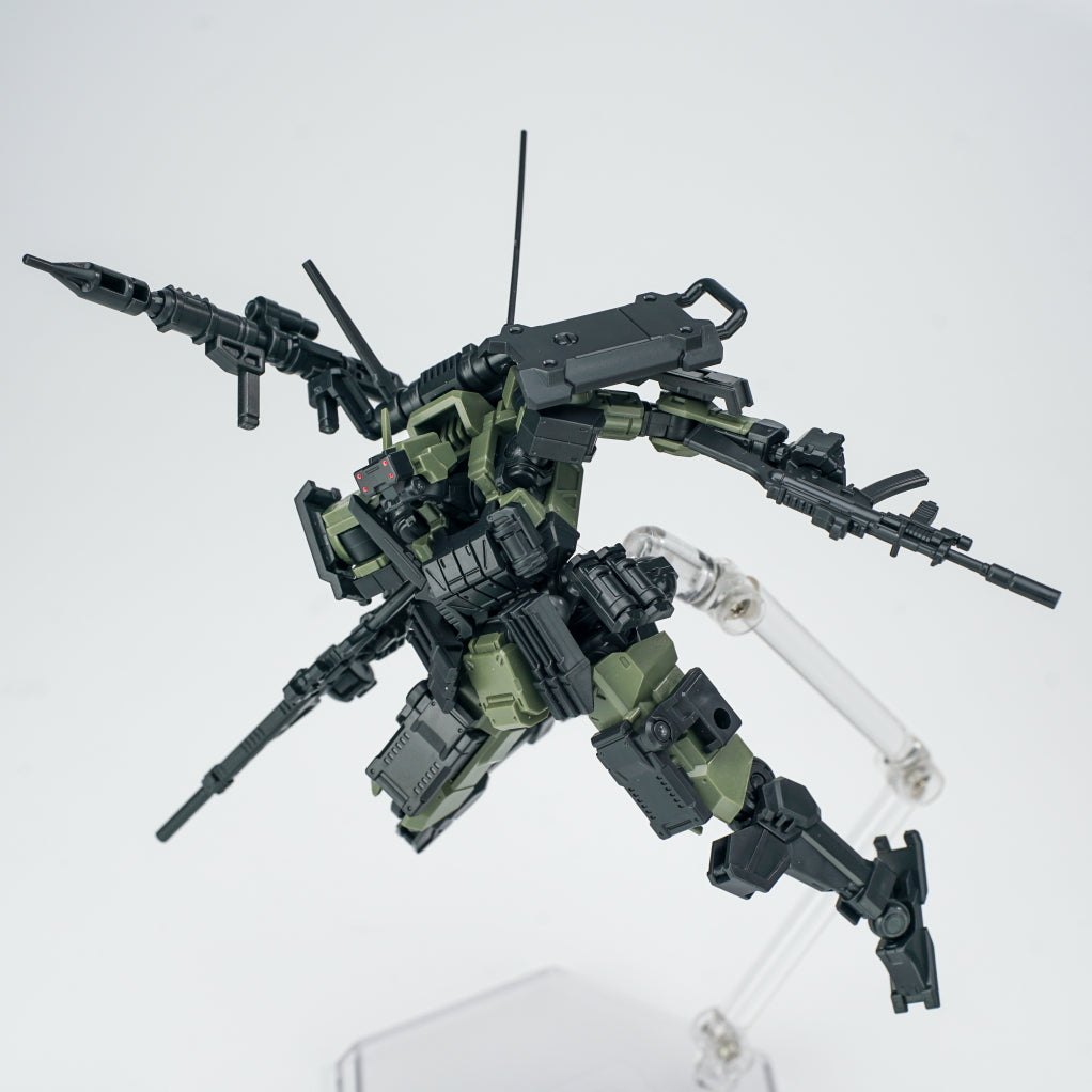 SHEIK MAINLAND 3 min project(スリーミニッツプロジェクト)シリーズ FENRIR(フェンリル)突撃型 1/18スケールプラスチックモデルキット(グリーン)【予約商品】