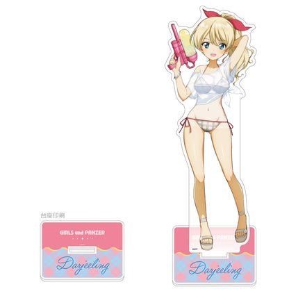 ガールズ&パンツァー 最終章 描き下ろし特大アクリルスタンド ダージリン/水鉄砲 日焼けVer.【予約商品】