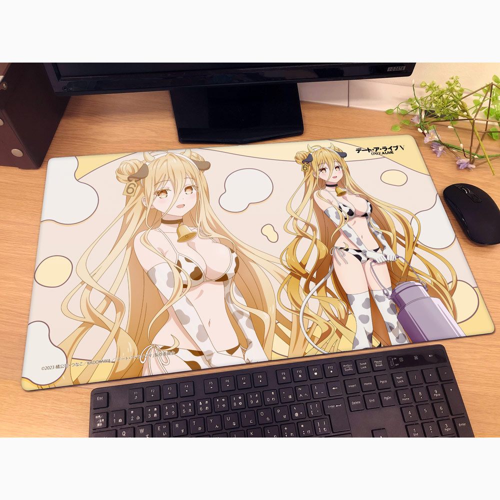デート・ア・ライブV 描き下ろしラバーマット 星宮六喰/牛柄水着【予約商品】