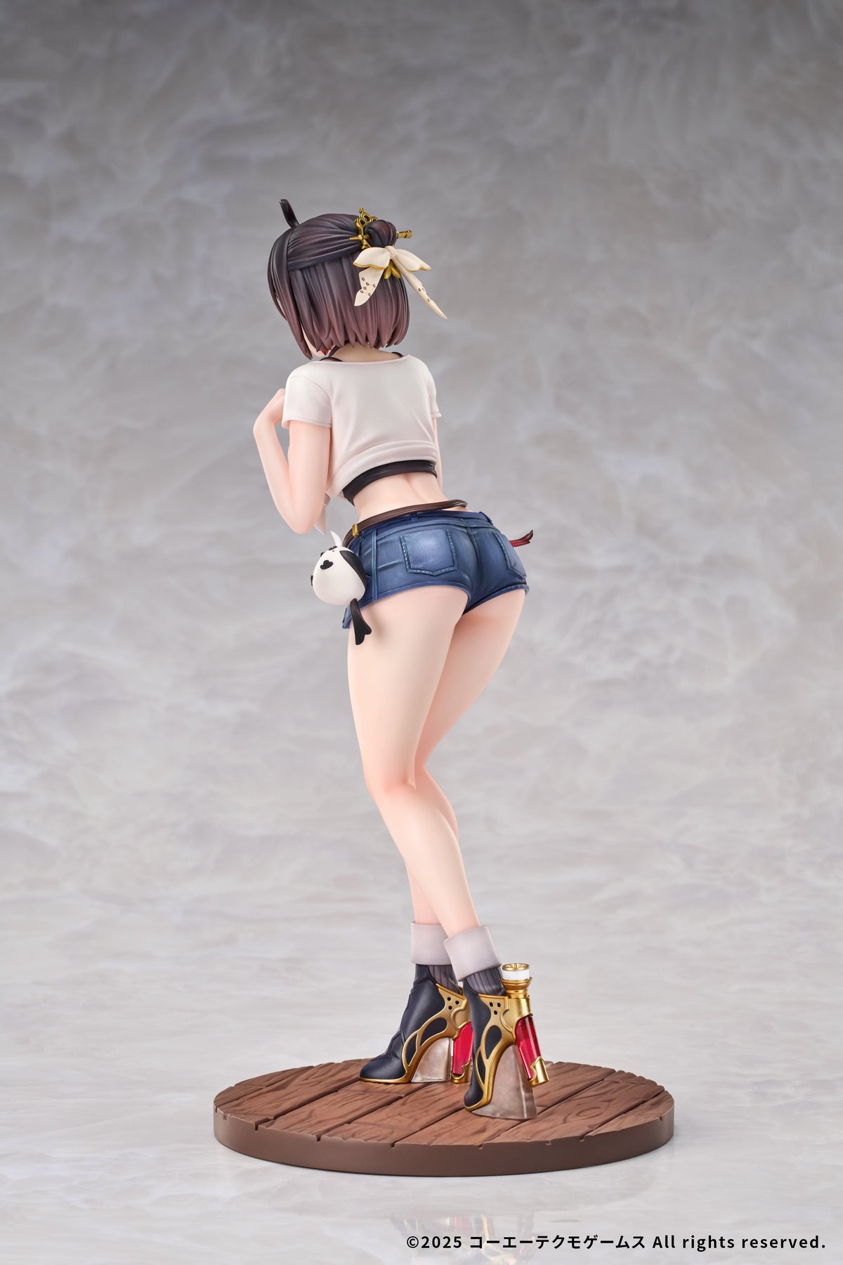 ユミア・リースフェルト 鏡越しのひと目【予約商品】