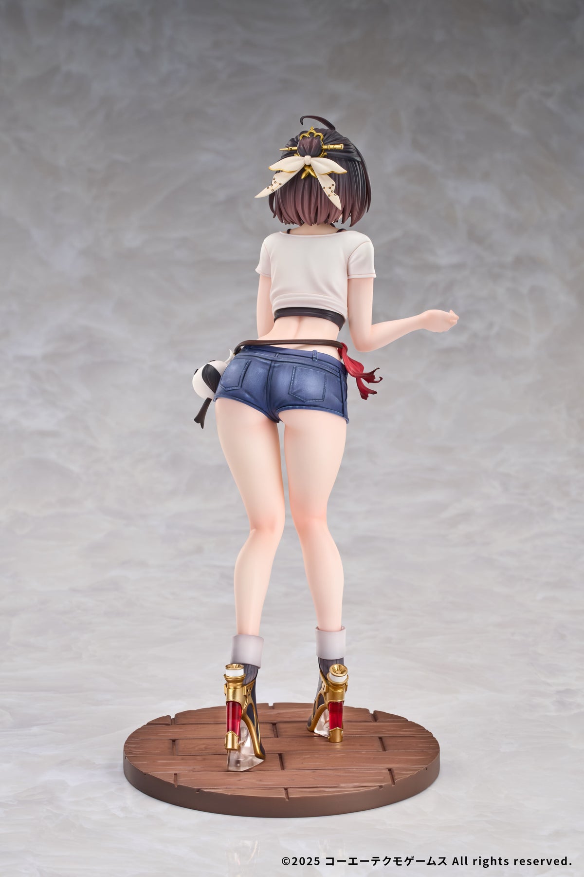 ユミア・リースフェルト 鏡越しのひと目【予約商品】